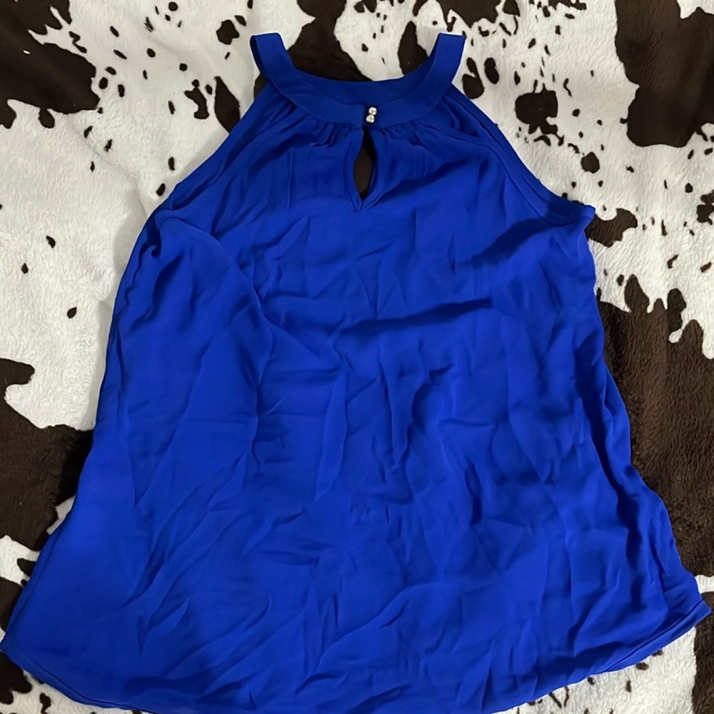 Garland Keyhole Halter Blouse (Blue)